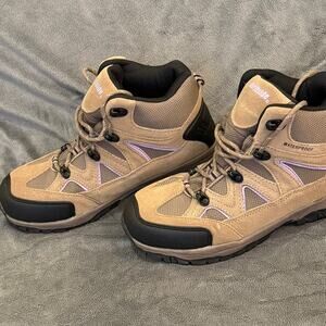 Northside Snohomish Low Hiking Shoe, Women's size 8.5